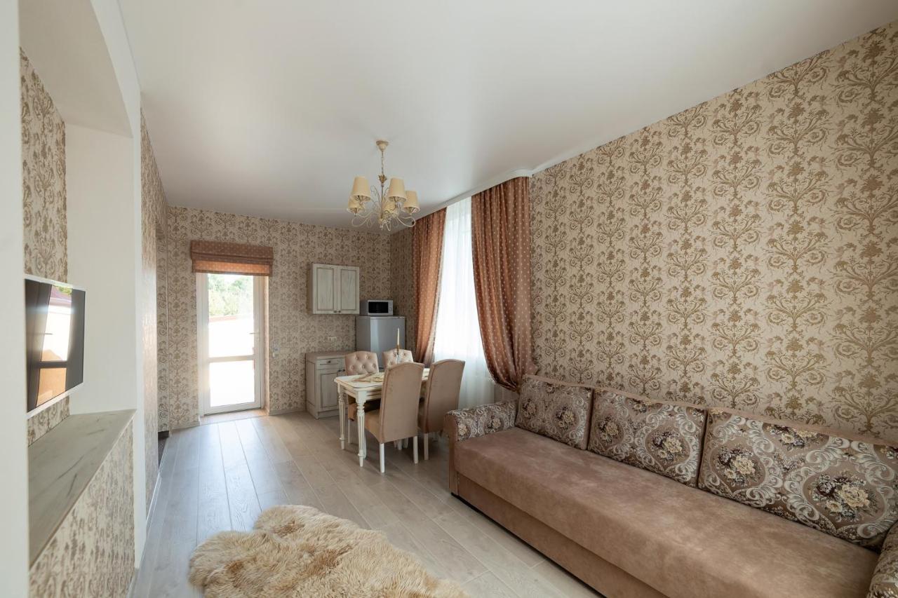 Villa Sarra Барановичі Екстер'єр фото